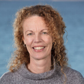 Dr. Ingrid Van Putten